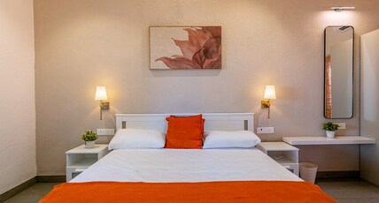 Aeraki palms Room Type - Junior Suite Private Pool