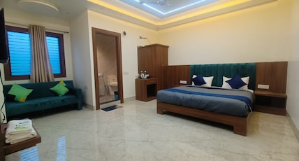 Agra Bliss A Luxury Home Stay near Taj Room Type - AC Double Bed Room Agra Bliss A Luxury Home Stay near Taj Room Type - AC Double Bed Room