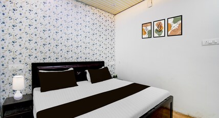 OYO Hotel O Ambedkar Park Gorakhpur Formerly Mayur Residency Room Type - Deluxe with Balcony