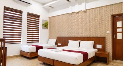 ABAB Residency | 5 min to Lulu Mall Edappally Room Type - Family AC Room ABAB Residency | 5 min to Lulu Mall Edappally Room Type - Family AC Room