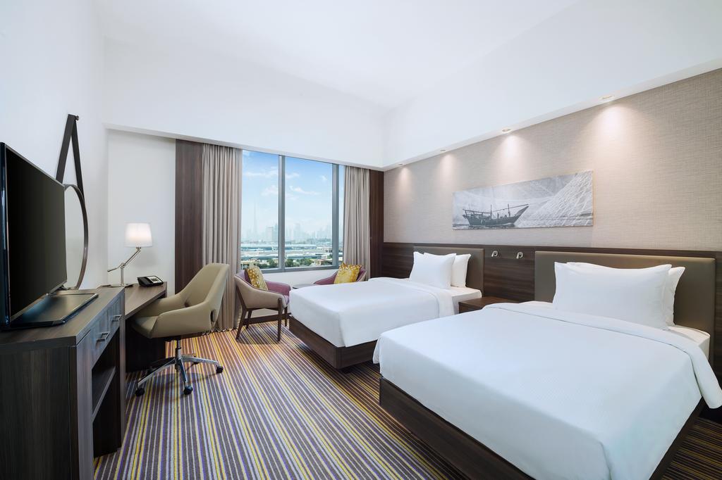 Hampton by Hilton Dubai Airport - Tap to explore photos