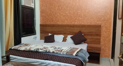 Ramam by Naavagat 700 meters from Ram Mandir Room Type - Deluxe AC Room Ramam by Naavagat 700 meters from Ram Mandir Room Type - Deluxe AC Room