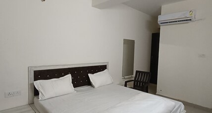 Hotel Swastik Room Type - Standard Room