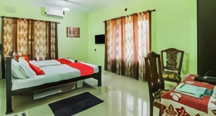 Urban Rose Room Type - Deluxe NON AC Room