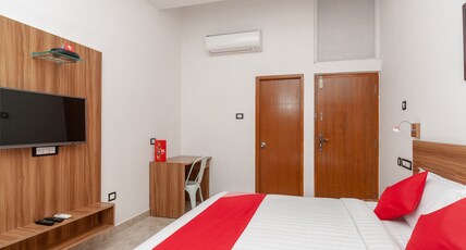 GULNAAR INN Room Type - Economy Double Room Non AC
