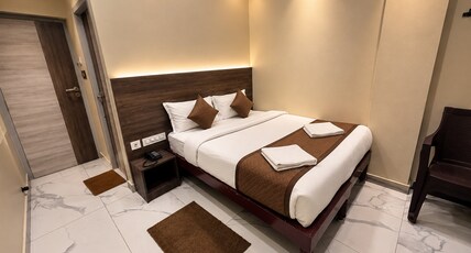 Hotel  Udhayam Room Type - DOUBLE OCCPANCY AIR-CONDITIONED ROOM ( 01 DOUBLE BED)