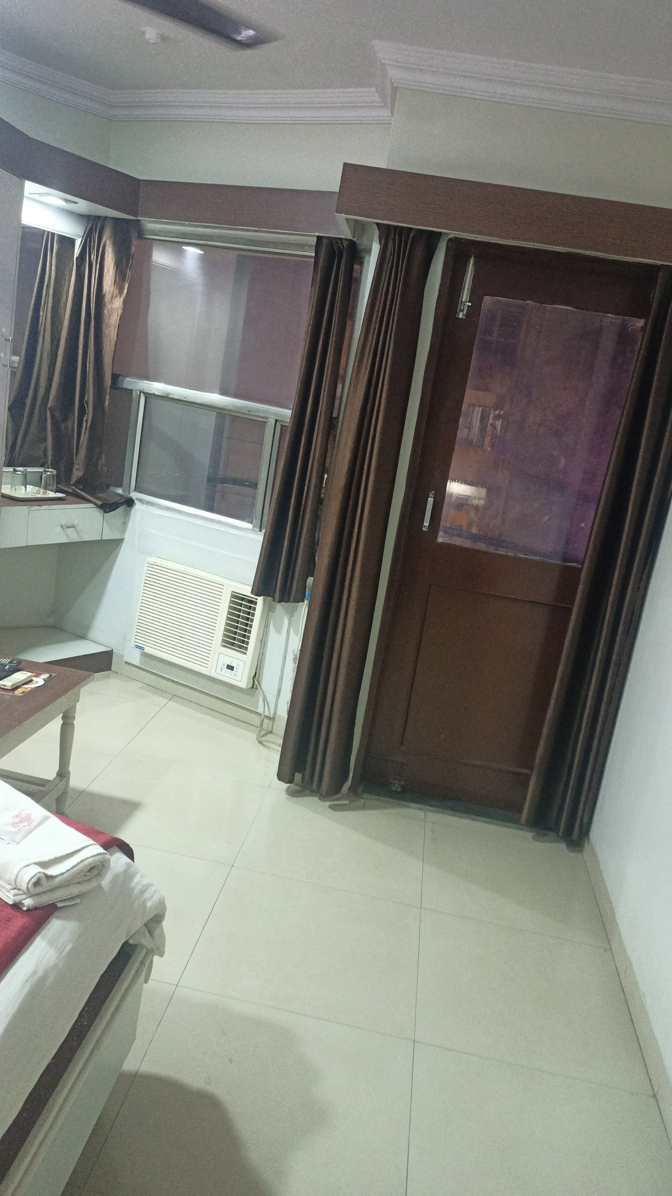 HOTEL SONALI REGENCY - Tap to explore photos
