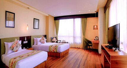 Udaan Clover Hotel & Banquet ( Pure Veg ), Siliguri Room Type - Deluxe Twin Room