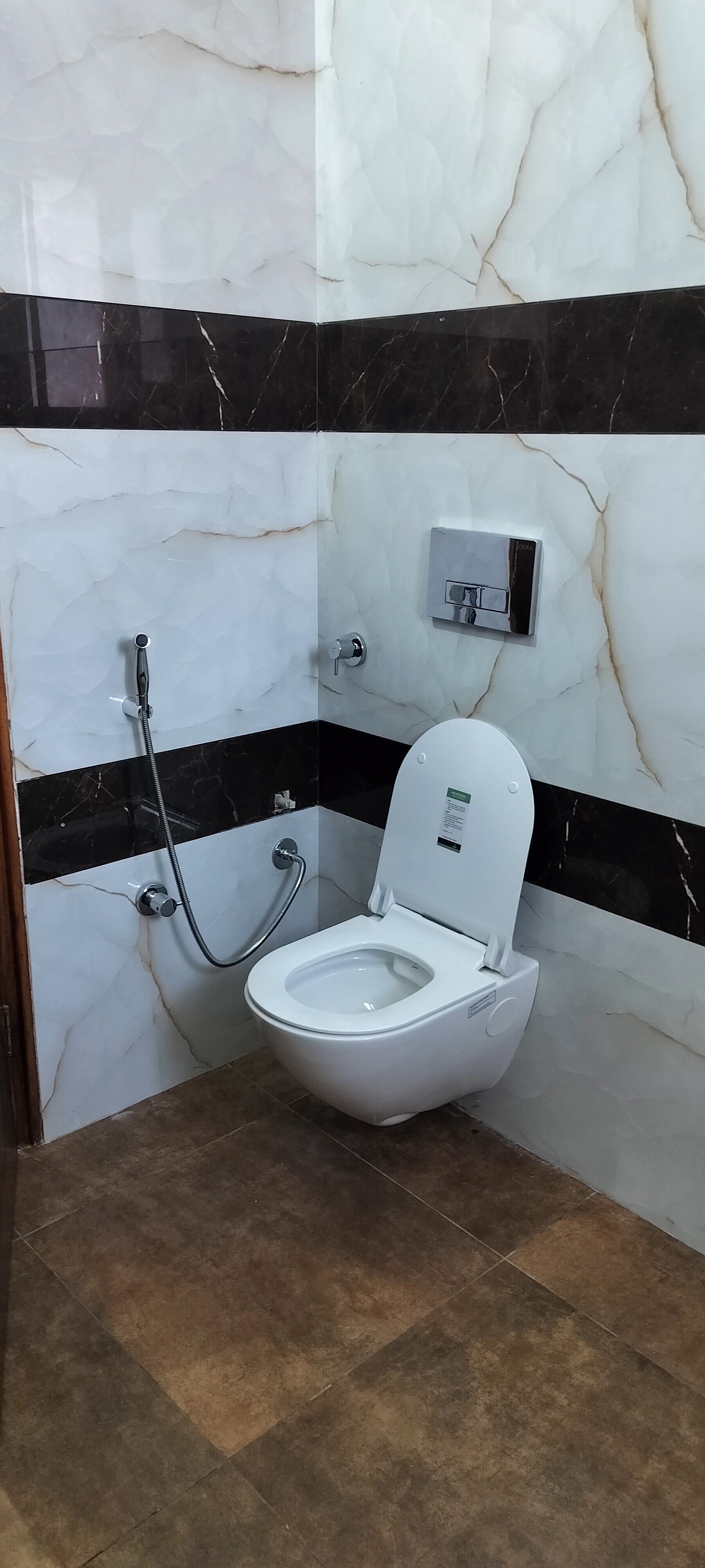 Beautiful Farm House 6bhk - Tap to explore photos