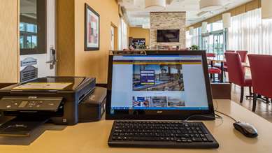 Best Western Plus Bowmanville