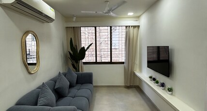 Pearl in Bandra W by Square One Stays Room Type - Pearl in Bandra W by Square One Stays