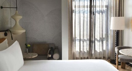 M Room Type - Standard Room with 1 King bed