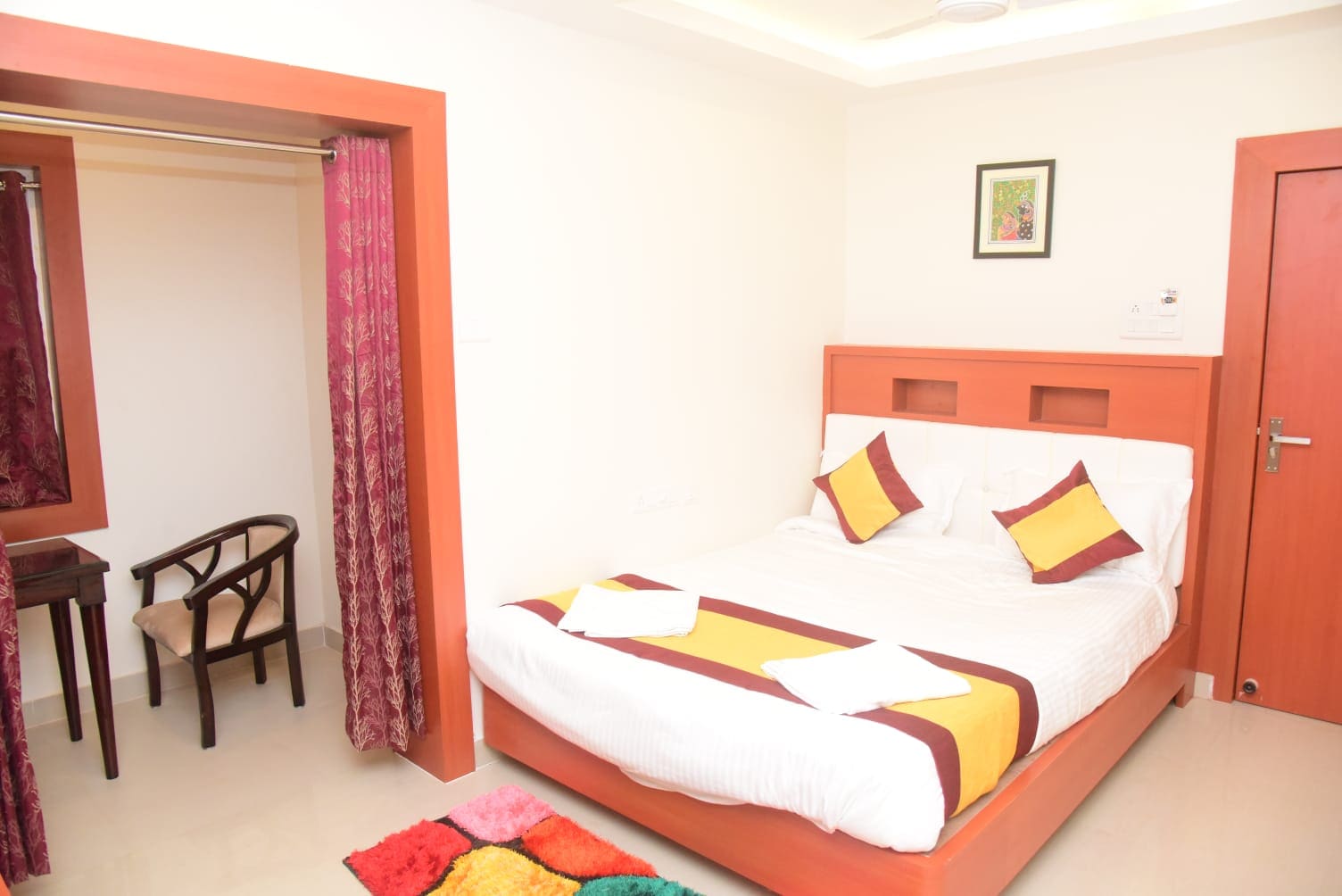 Hotel Lily Inn, Bhubaneswar - Tap to explore photos