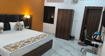 Atithi Inn Room Type - Deluxe Room