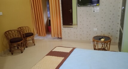 BUDDHI VILAS HOME STAY Room Type - Bedroom 1