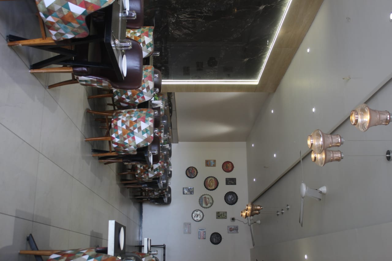 Hotel Geetanjali Inn - Tap to explore photos