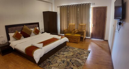 gyalu residency Room Type - Deluxe Room with Balcony