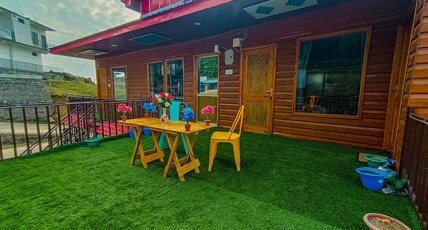 Forest Heaven A 2BR homestay by Homeyhuts Room Type - Forest Heaven A 2BR homestay by Homeyhuts