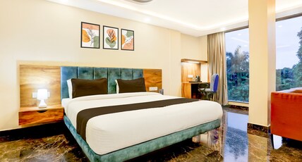 Townhouse Oak Dhanbad Near SSLNT College Formerly Kapson Room Type - Super Deluxe Room