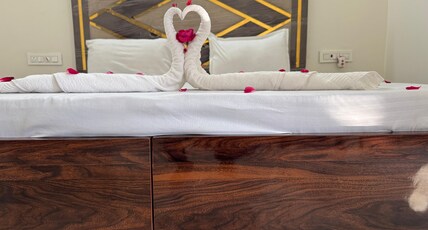 THE SUN PARK RESORT Room Type - Super deluxe