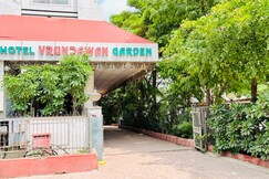 Hotel Vrundawan Garden