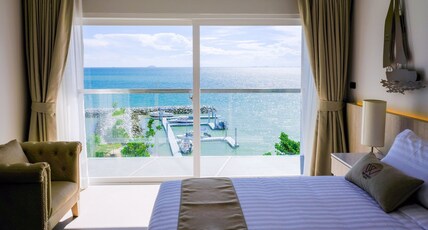 Worita Cove Hotel Room Type - Deluxe Room