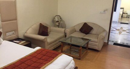 Omega Hotel Room Type - Deluxe room