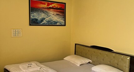 Hotel Sahana Palace Room Type - Non AC Room