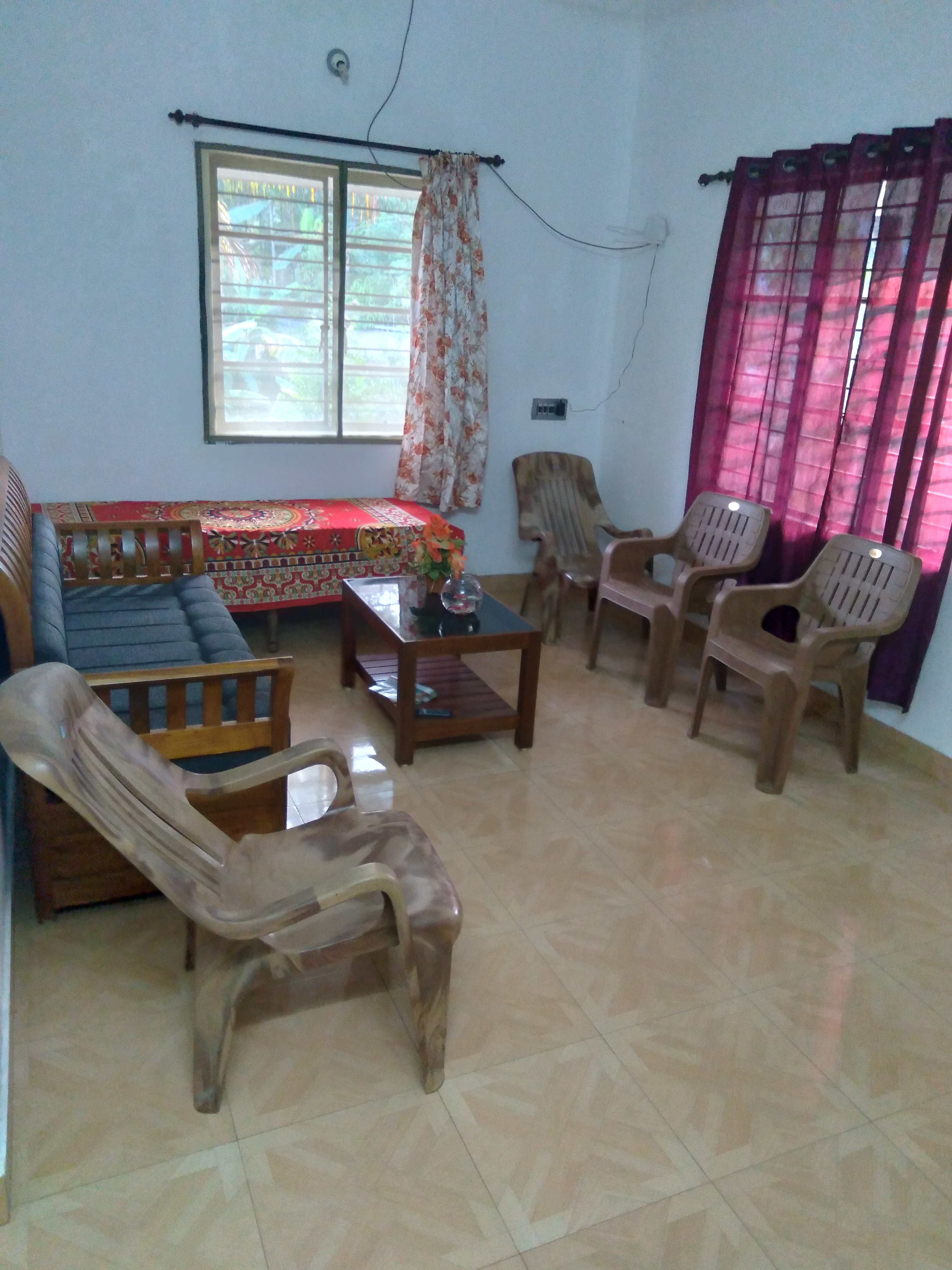Homely Homestay - Tap to explore photos