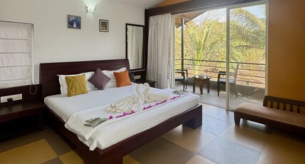 Cherilyn Monta Resort Room Type - Super Deluxe Room