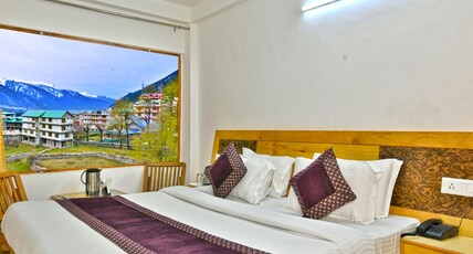 Hotel Solitaire Room Type - Standard Room