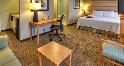Hampton Inn & Suites Kalamazoo - Oshtemo Room Type - 1 KING STUDIO STE NONSMOK