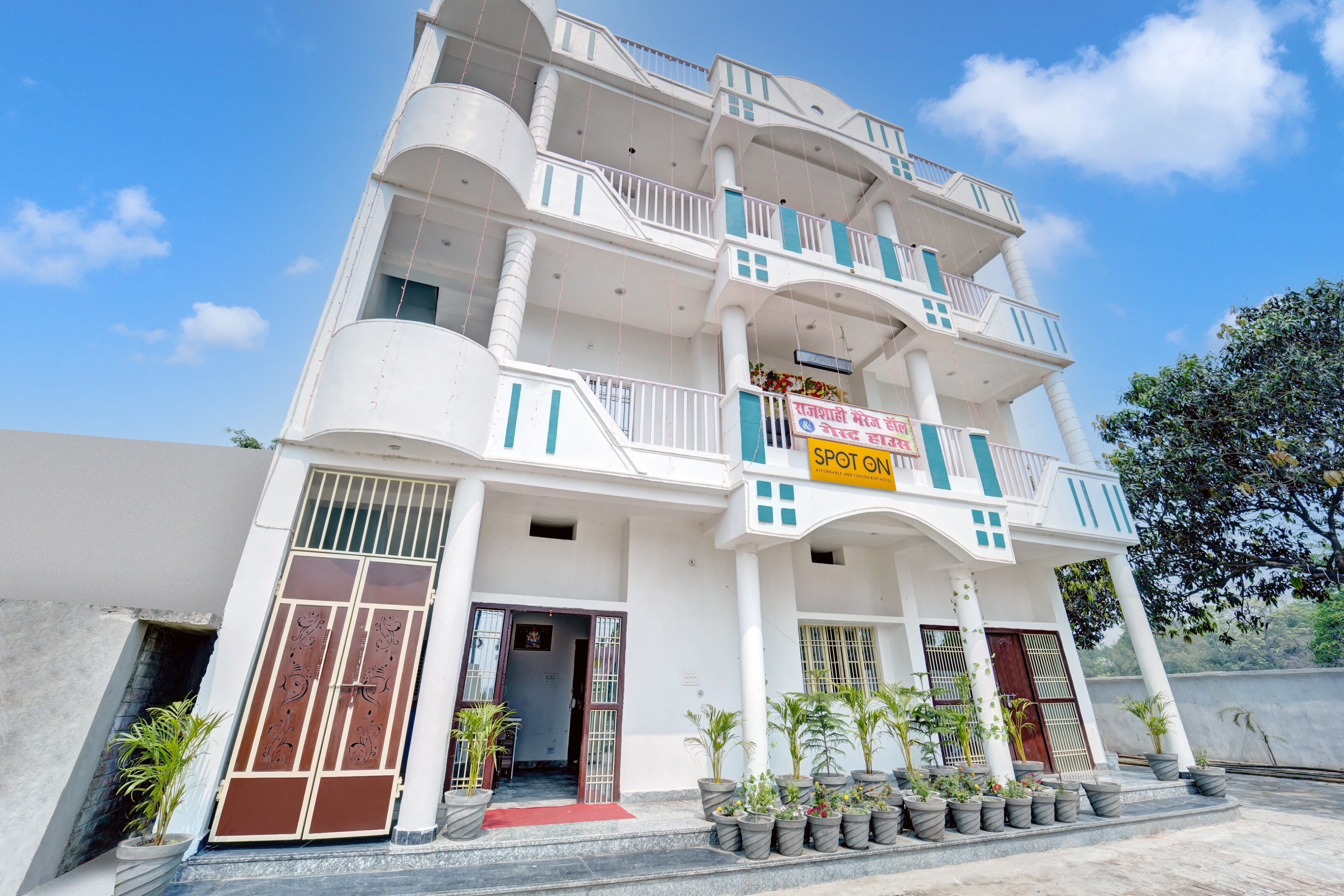 Hotel O Rajsahi Marriage Hall & Guest House - Tap to explore photos