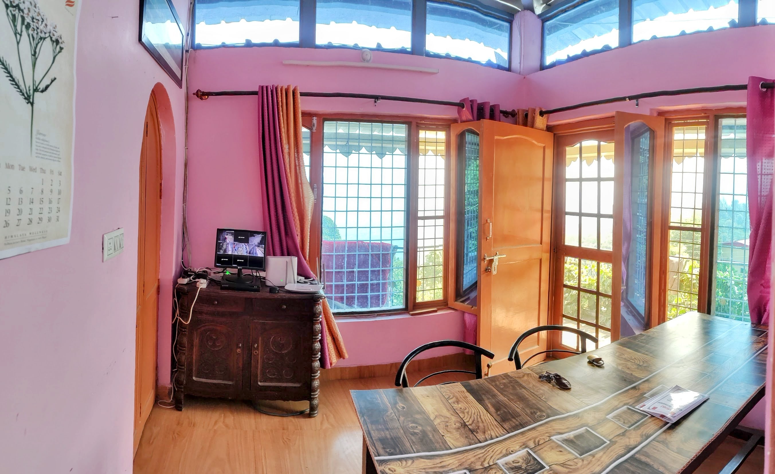 Aasara Homestay, Kausani - Tap to explore photos