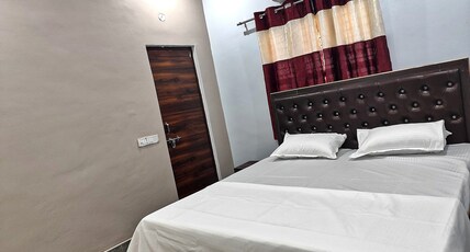 Royal Rudraksh Palace Room Type - Double bed AC