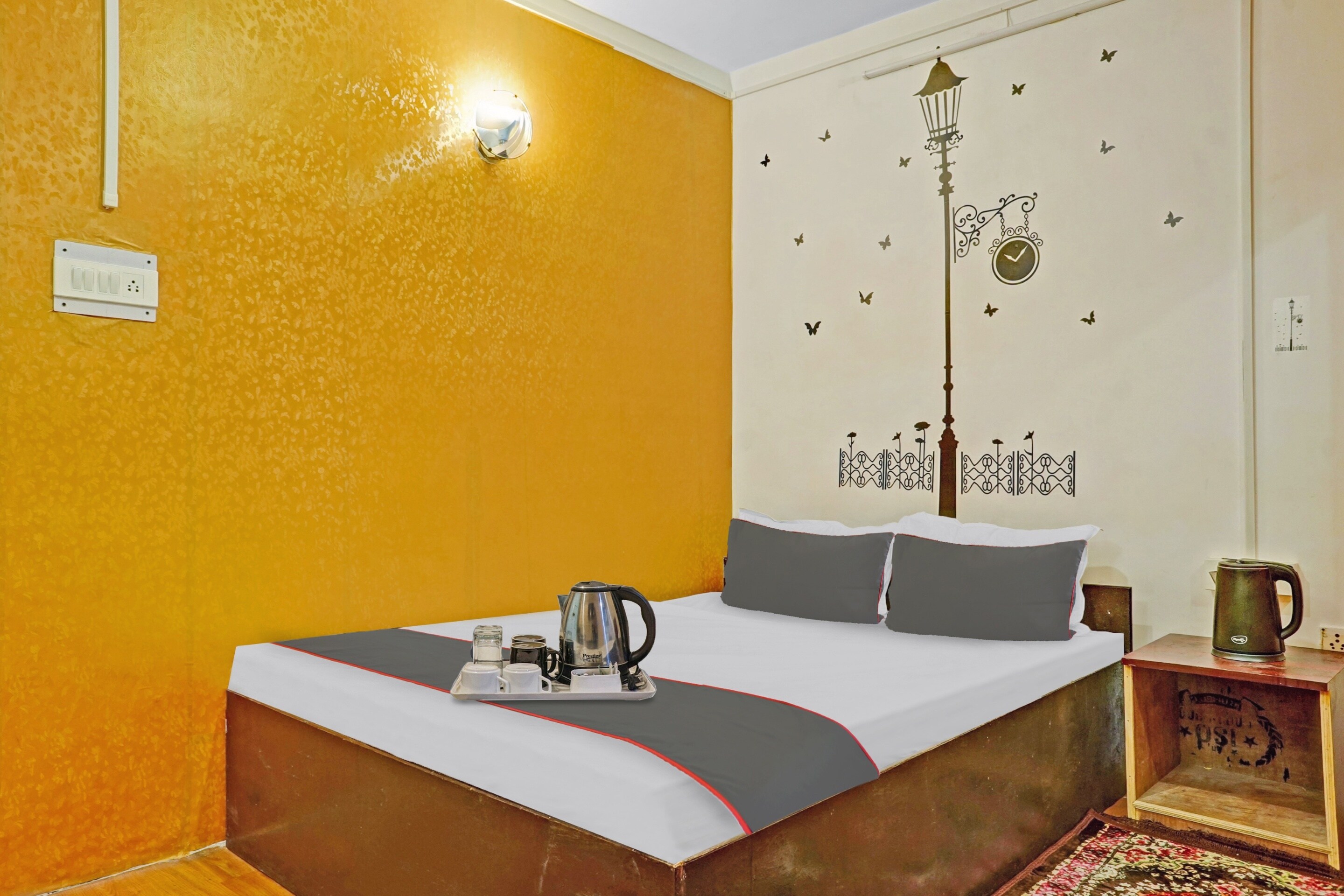 Hotel O Galaxy Residency - Tap to explore photos