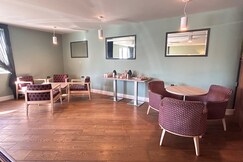 Holiday Inn Huntingdon Racecourse, an IHG hotel