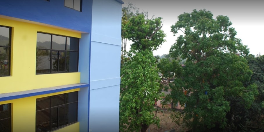 Hotel Bivab - Tap to explore photos