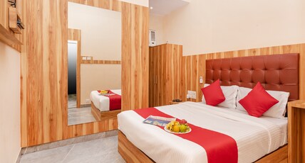 Hotel Al Moazin Room Type - Deluxe Double Room