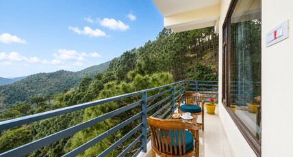 Wonder Inn Kasauli | Wake Up to Pine & Valley Views Room Type - Queen Room Balcony and Mountain View