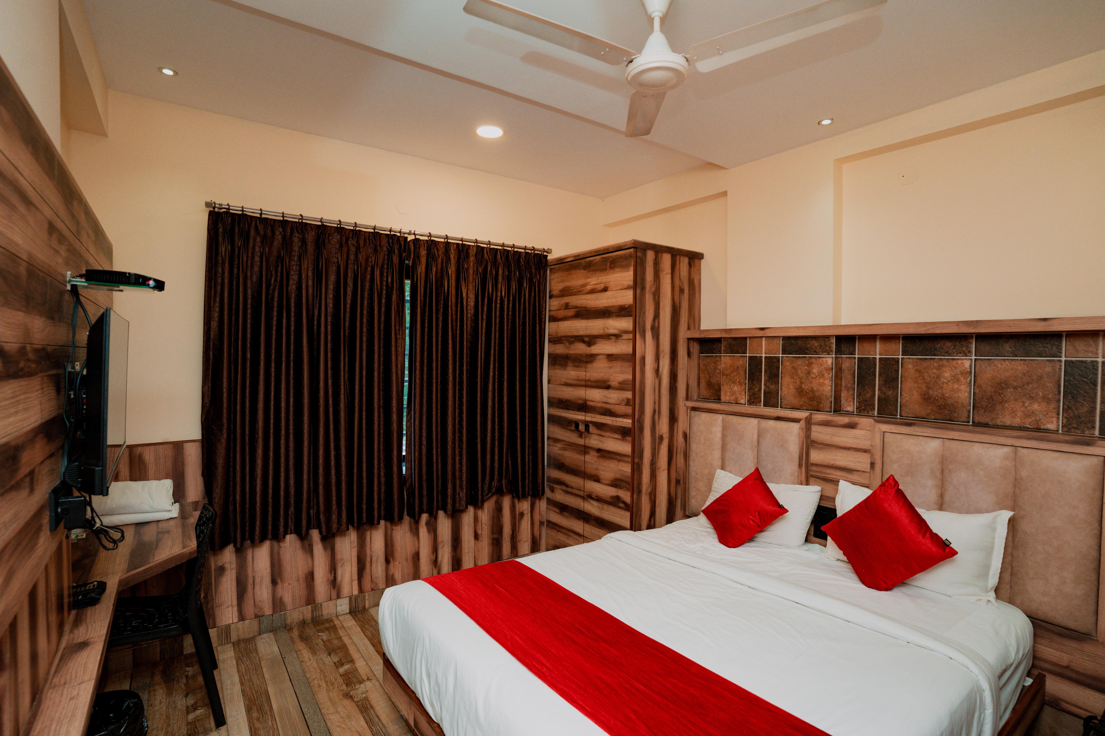 Laxman Residency - Tap to explore photos