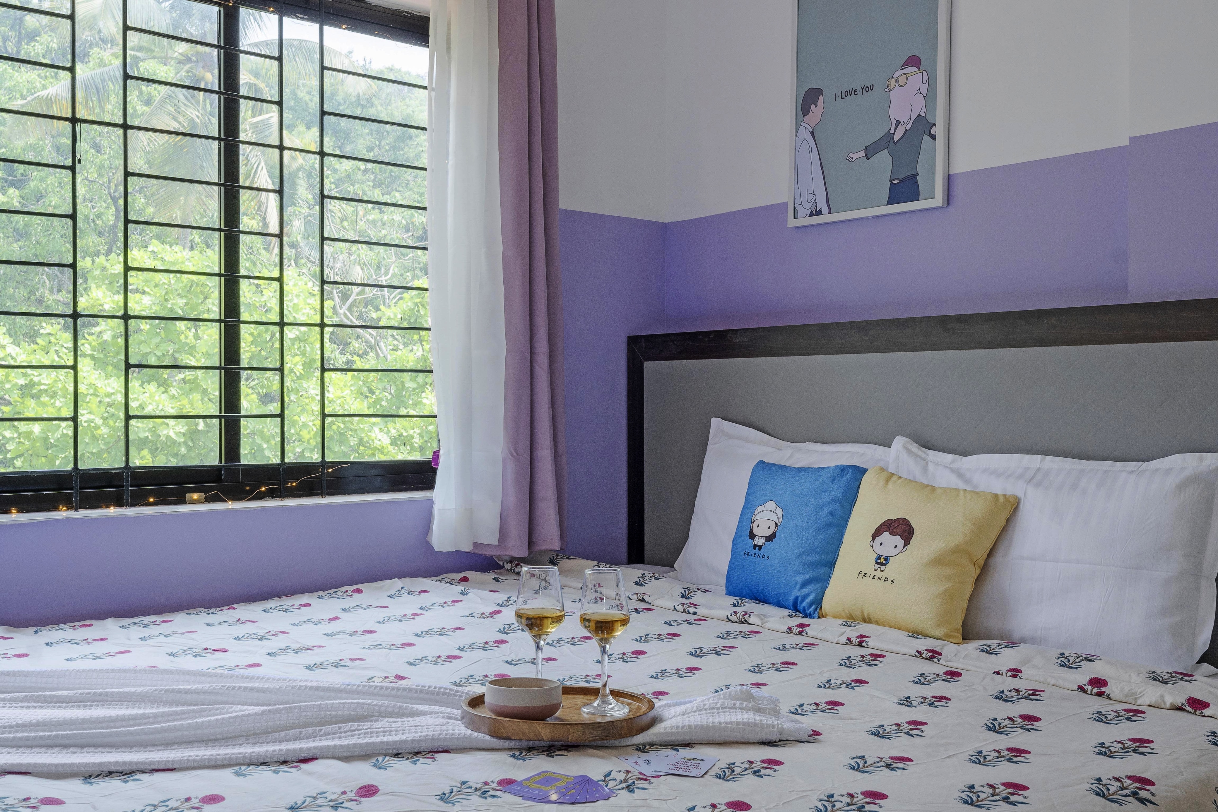 Friends TV show experience stay / 2-BHK / Siolim - Tap to explore photos