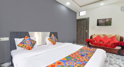 FabHotel Soni Palace Room Type - Deluxe Room