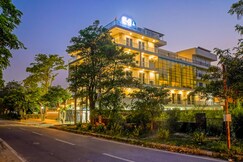 Urban Oasis Modern 3BHK Apt in Gurgaon I Near Metro