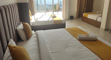 Hotel Jai Raghu Shiv Room Type - 6 Bed FAMILY ROOM