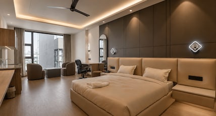 Melange Hotel - Golf course road Room Type - Suite with Jacuzzi Melange Hotel - Golf course road Room Type - Suite with Jacuzzi
