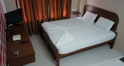 SANGEETHA TOURIST HOME Room Type - Duplex Deluxe