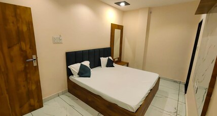 Hotel om namah shivay Room Type - Bedroom 6