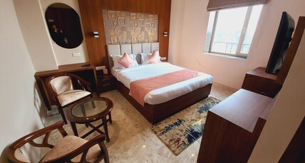ATITHYAM HOTEL Room Type - Premium