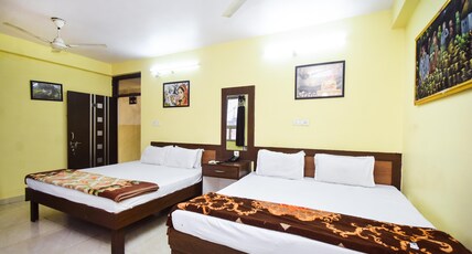 Hotel Bansiya Palace Room Type - Family AC Room